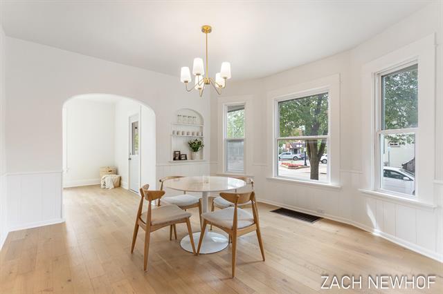 Builiding view fifteen for 430 Washington Avenue, Holland, MI. 49423