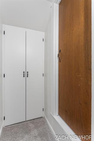 Builiding view thirty five for 430 Washington Avenue, Holland, MI. 49423