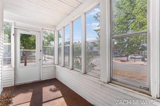 Builiding view thirty two for 430 Washington Avenue, Holland, MI. 49423