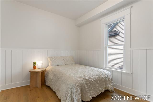 Builiding view twenty for 430 Washington Avenue, Holland, MI. 49423