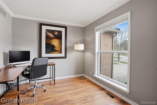 Builiding view twenty five for 938 Meadowbrook, Milford, MI. 48381