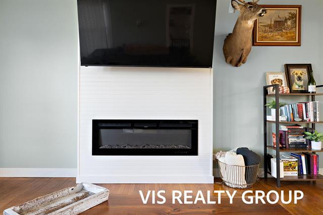 Builiding view eleven for 5116 Gay, Muskegon, MI. 49441