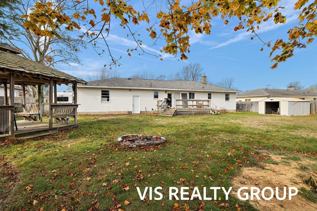 Builiding view four for 5116 Gay, Muskegon, MI. 49441