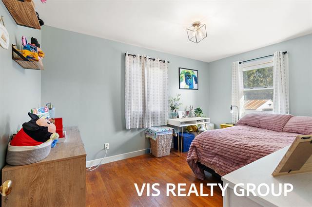 Builiding view thirty for 5116 Gay, Muskegon, MI. 49441