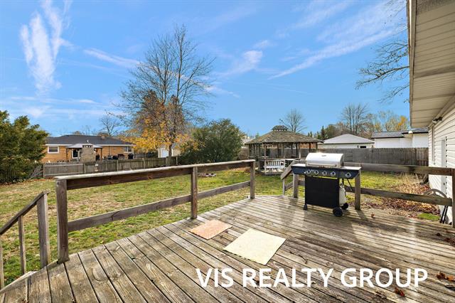 Builiding view two for 5116 Gay, Muskegon, MI. 49441