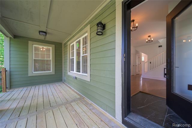 Builiding view forty eight for 1583 Cadillac, Detroit, MI. 48214