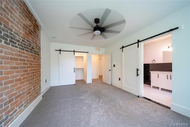 Builiding view nineteen for 1583 Cadillac, Detroit, MI. 48214