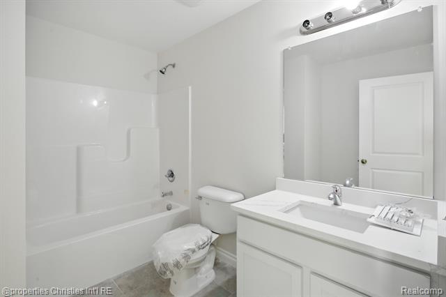 Builiding view forty for 3202 Roma, Wixom, MI. 48393