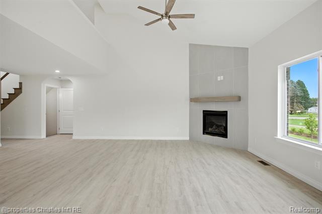 Builiding view seventeen for 3202 Roma, Wixom, MI. 48393