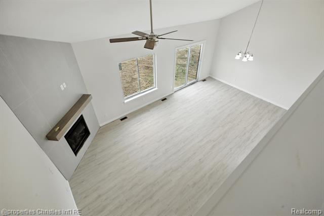 Builiding view thirty three for 3202 Roma, Wixom, MI. 48393