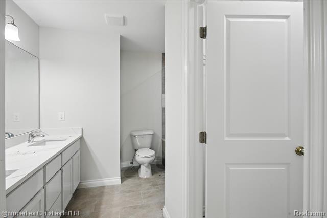 Builiding view thirty for 3202 Roma, Wixom, MI. 48393