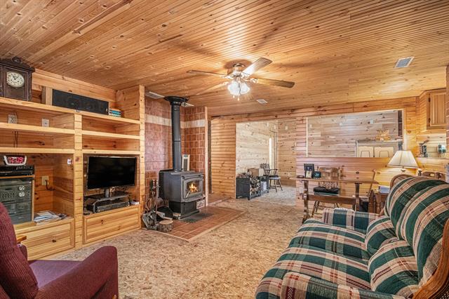 Builiding view six for 53027 Twin Lakes, Dowagiac, MI. 49047