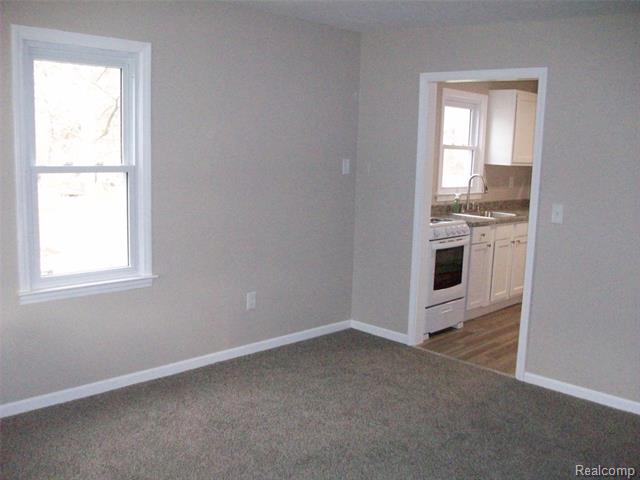 Builiding view nineteen for 3454 Eastdale, Flint, MI. 48506