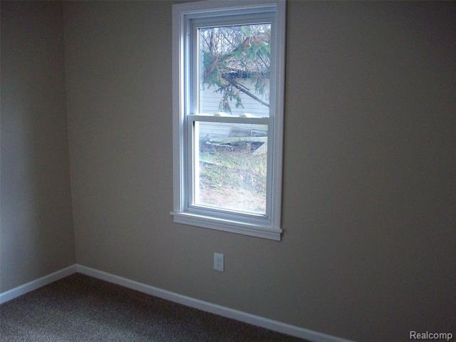 Builiding view twenty five for 3454 Eastdale, Flint, MI. 48506