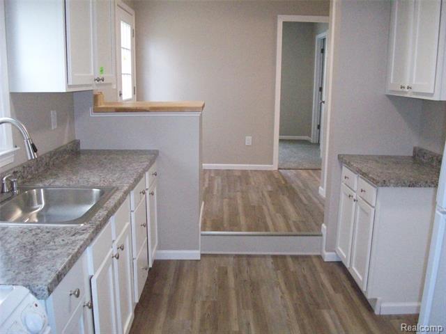 Builiding view two for 3454 Eastdale, Flint, MI. 48506