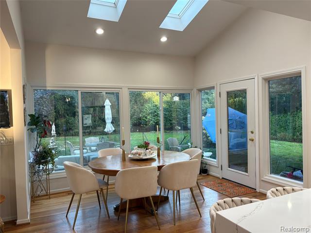 Builiding view five for 3835 Ranya, Commerce Township, MI. 48382