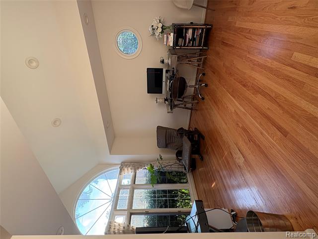 Builiding view sixteen for 3835 Ranya, Commerce Township, MI. 48382