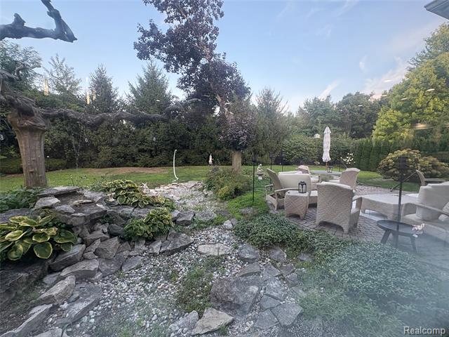 Builiding view thirty seven for 3835 Ranya, Commerce Township, MI. 48382