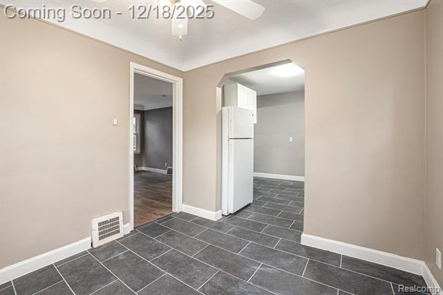 Builiding view eight for 12080 Heyden, Detroit, MI. 48228