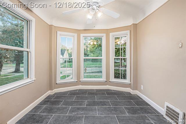 Builiding view seven for 12080 Heyden, Detroit, MI. 48228