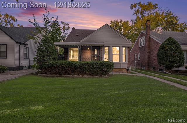 front view for 12080 Heyden Street, Detroit, Mi. 48228