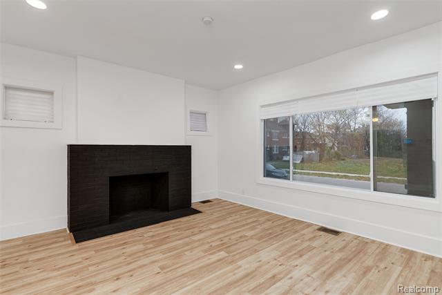 Builiding view twelve for 3297 Taylor, Detroit, MI. 48206