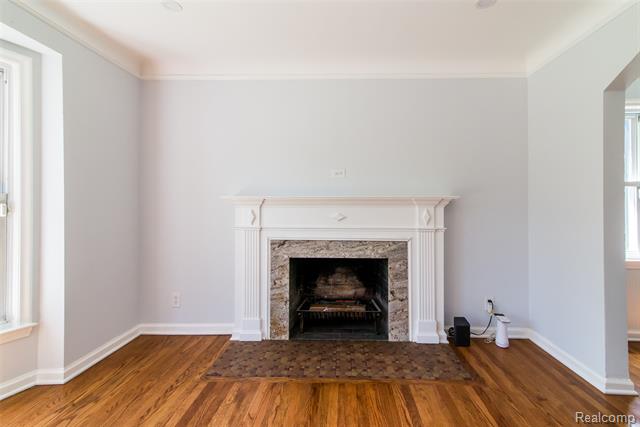 Builiding view fifteen for 17145 Fairfield, Detroit, MI. 48221