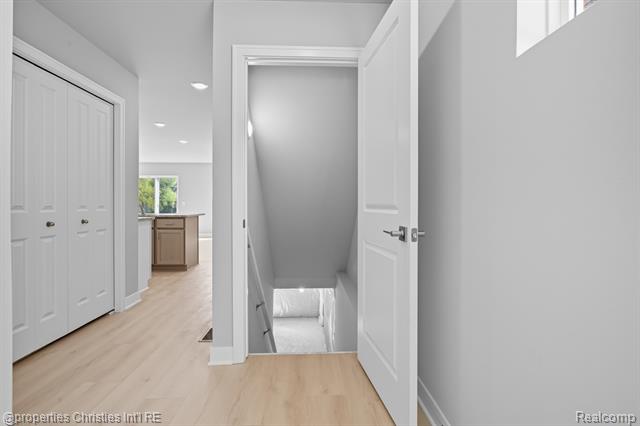 Builiding view three for 100 Parsons Lane, Saline, MI. 48176