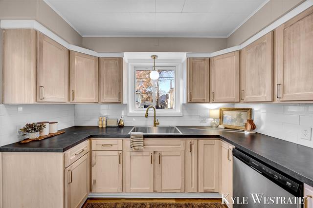 Builiding view eleven for 1200 Fisk, Grand Rapids, MI. 49506