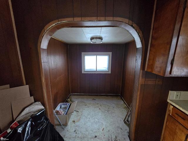 Builiding view six for 341 Crosby, Flint, MI. 48503