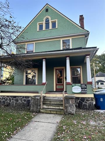 front view for 925 W Lovell Street, Kalamazoo, Mi. 49007
