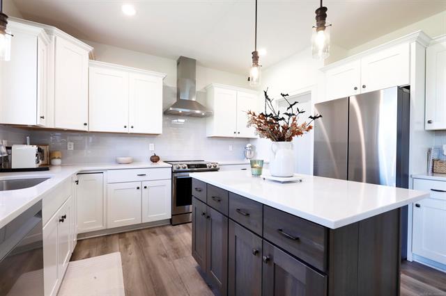 Builiding view thirteen for 3179 Regatta, Saint Clair, MI. 48079