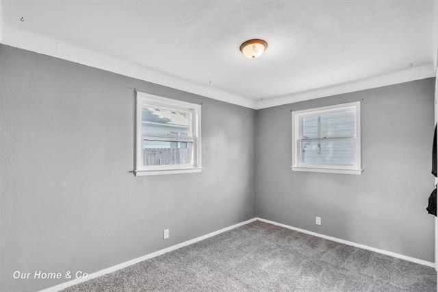 Builiding view fourteen for 1700 Marquette, Saginaw, MI. 48602