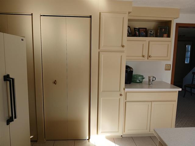 Builiding view thirteen for 806 Augres River, Au Gres, MI. 48703