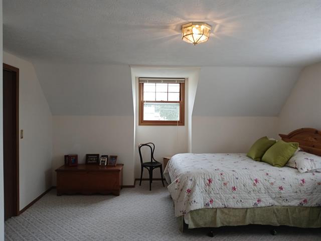 Builiding view thirty seven for 806 Augres River, Au Gres, MI. 48703