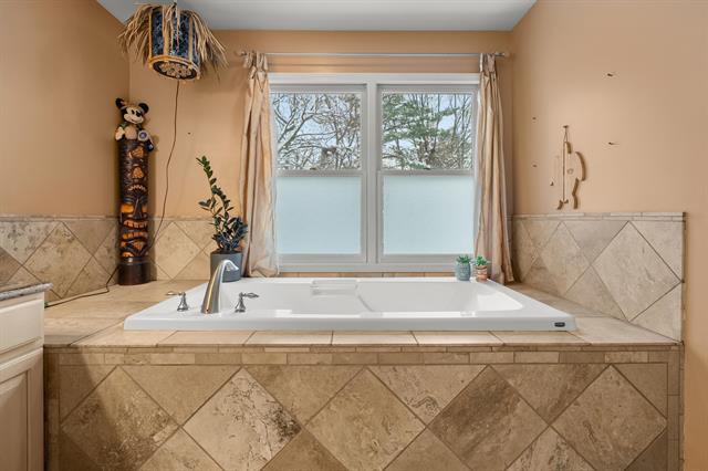 Builiding view twenty three for 6086 Taggers, Richland, MI. 49083