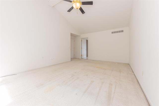 Builiding view forty six for 4663 Rosewood, West Bloomfield, MI. 48323