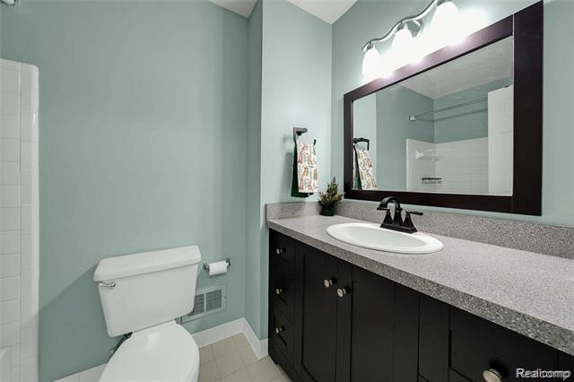 Builiding view twelve for 44167 Providence, Clinton Township, MI. 48038