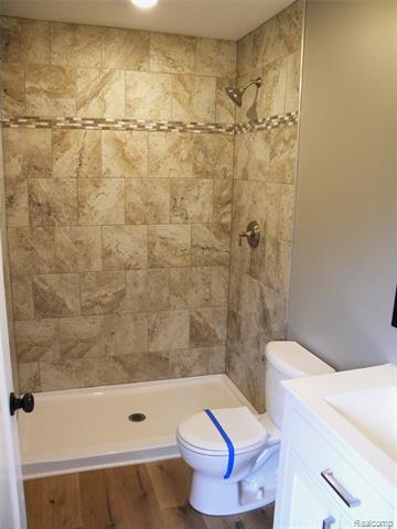 Builiding view eighteen for 10287 Frances, Otisville, MI. 48463