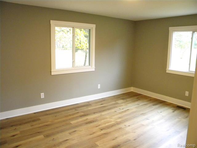 Builiding view eleven for 10287 Frances, Otisville, MI. 48463