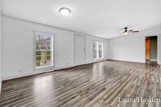 Builiding view fifteen for 6220 Riverside, Saranac, MI. 48881