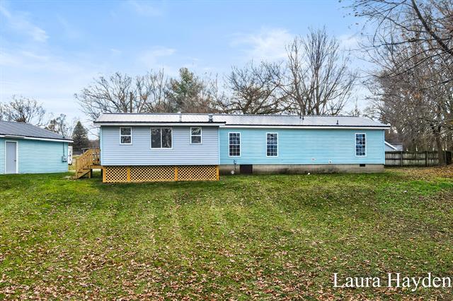 Builiding view four for 6220 Riverside, Saranac, MI. 48881