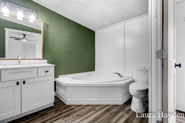 Builiding view thirty three for 6220 Riverside, Saranac, MI. 48881