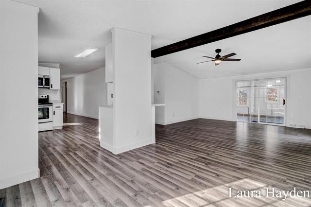 Builiding view thirty two for 6220 Riverside, Saranac, MI. 48881