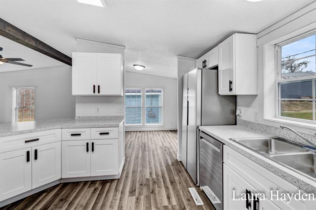 Builiding view twenty one for 6220 Riverside, Saranac, MI. 48881