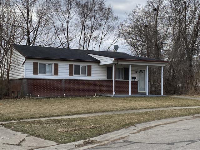 front view for 2300 Cedarcliff Drive, Ypsilanti, Mi. 48198