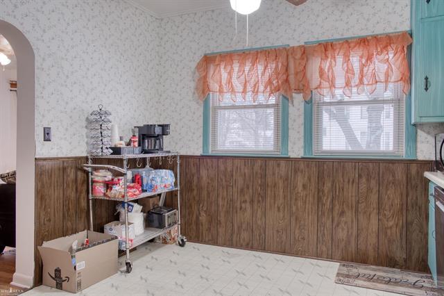 Builiding view five for 701 Pine, Owosso, MI. 48867