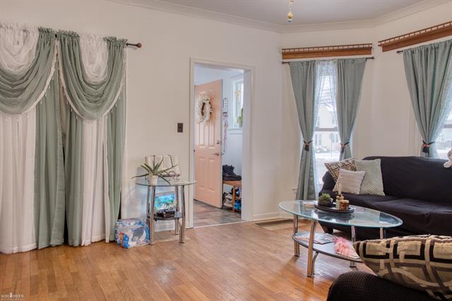 Builiding view nine for 701 Pine, Owosso, MI. 48867