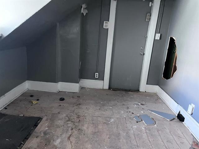 Builiding view four for 410 Fourth, Flint, MI. 48503