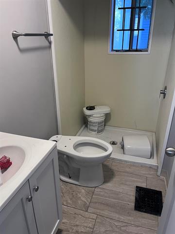 Builiding view two for 410 Fourth, Flint, MI. 48503